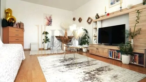 Ofert #259; rar #259;! Vanzare Apartament 3 camere Micro 5, Balaban - zona Hyperici. - imagine 2