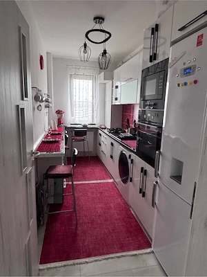 Vand apartament 2 camere - imagine 2