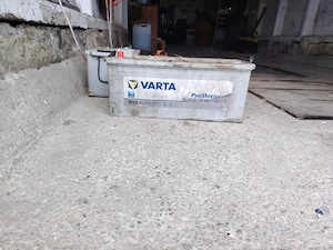 2 Acumlator Varta 180AH