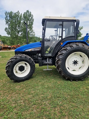 Tractor New Holland TL-80 - imagine 4