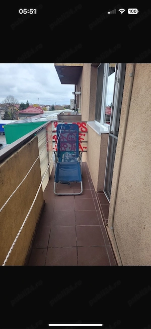 închiriez garsoniera chiajna rosu - imagine 5
