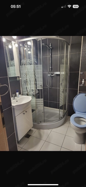 închiriez garsoniera chiajna rosu - imagine 3