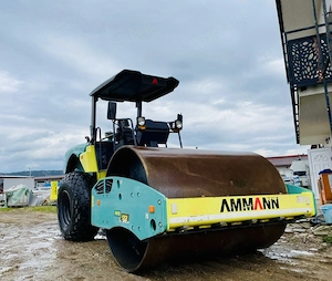 Vand Cilindru compactor Ammann aproape NOU, 280 ORE