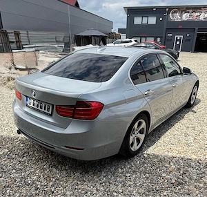 BMW seria 3 320D Sport - imagine 2