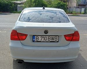 BMW seria 3 an 2010 - imagine 5