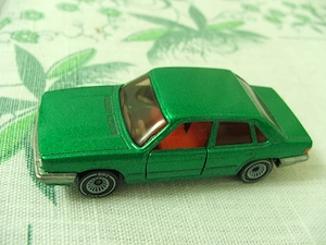 Macheta metal SIKU Audi 80 verde impecabil Germania