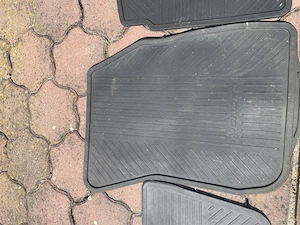 Vând covorașe originale Ford Mondeo Mk5 - imagine 3