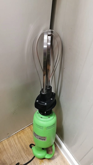 Vand Mixer profesional necesar pt prepararea înghetatei