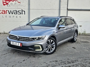 VW Passat GTE 2022 Hybrid 218CP Automat  Matrix LED  Blind Spot  Lane Assist  Distronic  