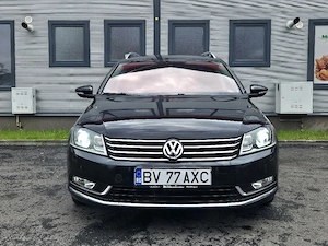 VW Passat 2014.06 2.0 TDI 140 CP Automat  Navigatie  Bi-Xenon  Sportline   - imagine 9