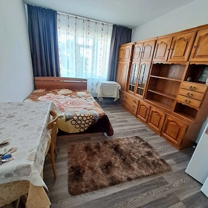 Vand camera camin, zona Crisan(camin Alro), 27000 euro, negociabil, Slatina