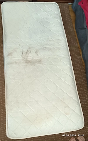 donez 2 saltele relaxa cu dimensiunile 190 90 cm