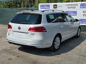 Volkswagen Passat Variant 2.0 Blue TDI DSG SCR Highline - imagine 4