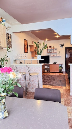 Apartament de vânzare 70mp,3 camere+living cu bucătărie open space,Aiud - imagine 7