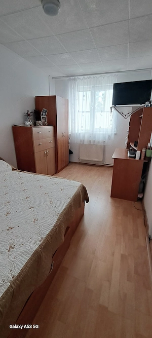 Apartament 3 camere de vânzare   Strada Crizantemelor, Rahova - imagine 4