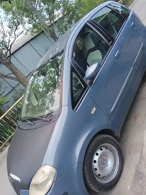 Vând Lancia Musa an stare buna 