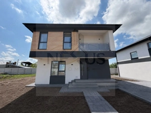 Vila individuala - Comuna Berceni - 100m Bd. 1 - Strada asfaltata