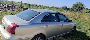 Toyota Avensis 2005 - imagine 5