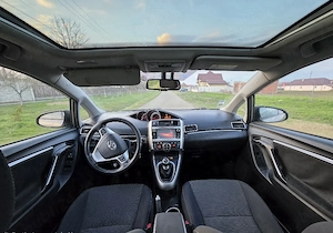 toyota VERSO 1.6L D4-D 112 cp - imagine 8