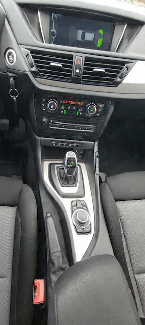 BMW X1 4x4 cutie automata 8 viteze. 184 cai. EURO 5. An 2013 - imagine 8