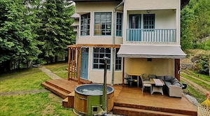 Casa de vacanță în regim hotelier - Cabana Barlogul Colibita  - imagine 3