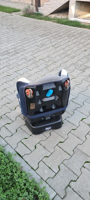 Vând scaun auto pentru copii 
