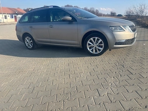 vand skoda ocatvia 2.0 tdi  - imagine 8