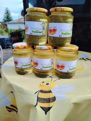 Miere de salcâm 