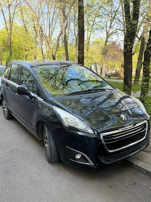 Peugeot 5008 2.0 163 cai - imagine 5