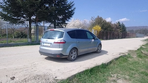 vand sau schimb Ford S Max 