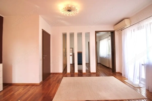 PIPERA OMV-VILA 328 MP, CU GRADINA SUPERBA, TERASA INCHISA SI GARAJ, 0% COMISION - imagine 14