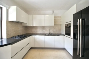 PIPERA OMV-VILA 328 MP, CU GRADINA SUPERBA, TERASA INCHISA SI GARAJ, 0% COMISION - imagine 10
