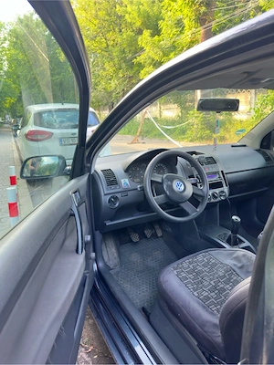Volkswagen Polo 2003   1.2 Benzină   2 uși 1500   negociabil - imagine 2