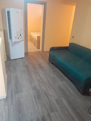 vînd apartament la casa - imagine 3