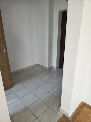Vanzare 2 camere Dristor -Piata Ramnicu Sarat  - imagine 8