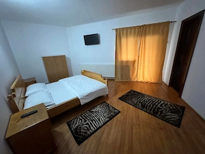 Inchiriez pensiune pentru lunga durata in Colibita. - imagine 3