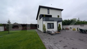 Casa de vanzare, 300 mp, zona Sud