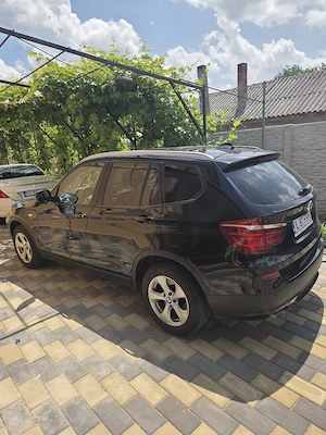 vând BMW X3 2012 xdrive motor 2.0  diesel  - imagine 3
