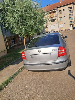 Skoda Octavia II benzină  - imagine 3
