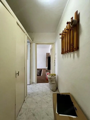 Apartament 2 camere, 42 mp utili, parter - zona Soarelui - imagine 8