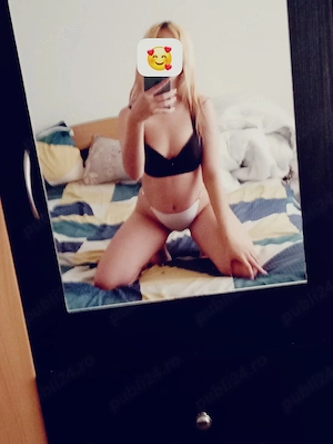 delia blonda perfecta 