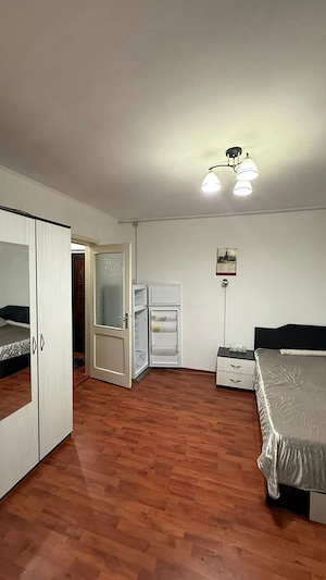 Apartament cu 2 camere de închiriat  - imagine 2