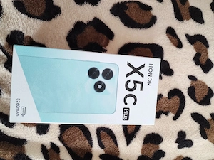 Vând telefon boxa
