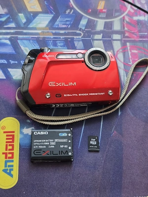 Aparat Foto Y2K Casio Exilim Ex-G1, 12 mpx, Itp Uz personal