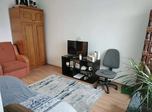 vând garsoniera din constructie constanta 