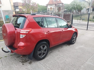 Toyota RAV4 2.2 D-4D 4x4 - 2011 - proprietar - Import Germania 2023 - imagine 4