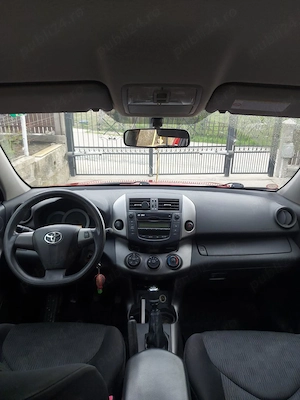 Toyota RAV4 2.2 D-4D 4x4 - 2011 - proprietar - Import Germania 2023 - imagine 5