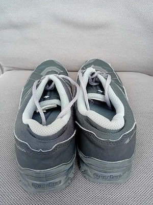 adidași quechua barbati marime 43 purtati doar odată  - imagine 3