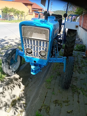 tractor ford 3000 - imagine 5