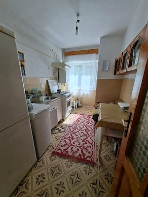 Vand apartament 2 camere - imagine 4
